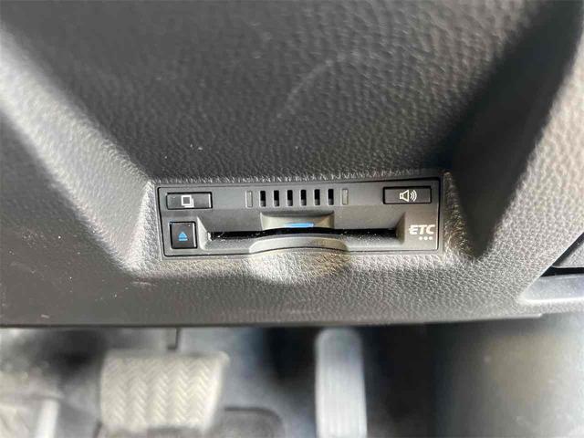 ヤリスクロス Ｚ　純正ディスプレイオーディオ　ＥＴＣ　全周囲カメラ　クリアランスソナー　オートクルーズコントロール　レーンアシスト　パワーシート　衝突被害軽減システム　オートマチックハイビーム　ＬＥＤヘッドランプ（14枚目）