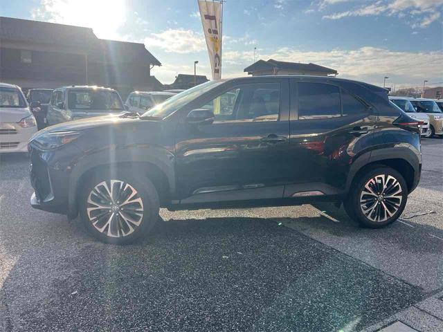 ヤリスクロス Ｚ　純正ディスプレイオーディオ　ＥＴＣ　全周囲カメラ　クリアランスソナー　オートクルーズコントロール　レーンアシスト　パワーシート　衝突被害軽減システム　オートマチックハイビーム　ＬＥＤヘッドランプ（22枚目）