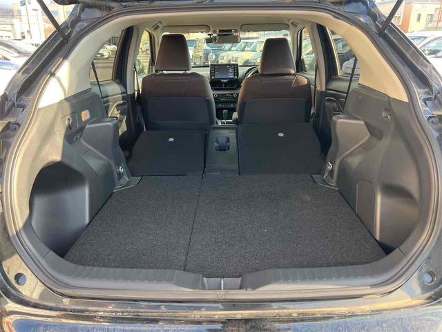 ヤリスクロス Ｚ　純正ディスプレイオーディオ　ＥＴＣ　全周囲カメラ　クリアランスソナー　オートクルーズコントロール　レーンアシスト　パワーシート　衝突被害軽減システム　オートマチックハイビーム　ＬＥＤヘッドランプ（36枚目）