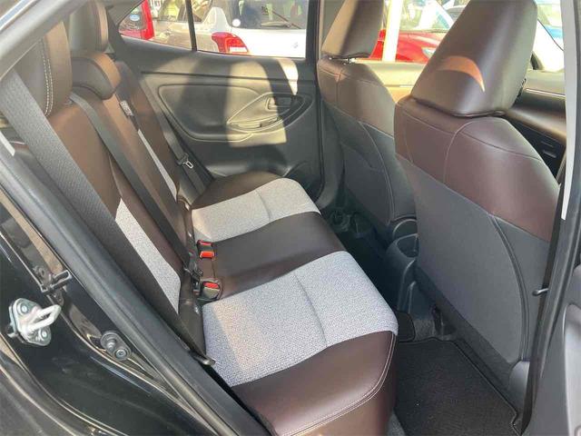 ヤリスクロス Ｚ　純正ディスプレイオーディオ　ＥＴＣ　全周囲カメラ　クリアランスソナー　オートクルーズコントロール　レーンアシスト　パワーシート　衝突被害軽減システム　オートマチックハイビーム　ＬＥＤヘッドランプ（40枚目）