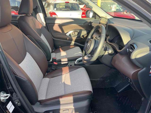 ヤリスクロス Ｚ　純正ディスプレイオーディオ　ＥＴＣ　全周囲カメラ　クリアランスソナー　オートクルーズコントロール　レーンアシスト　パワーシート　衝突被害軽減システム　オートマチックハイビーム　ＬＥＤヘッドランプ（51枚目）