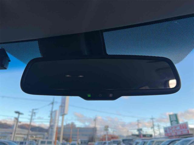 ヴェゼル Ｘ　ＥＴＣ　バックカメラ　オートクルーズコントロール　レーンアシスト　衝突被害軽減システム　ナビ　ＴＶ　オートライト　ＬＥＤヘッドランプ　アルミホイール　スマートキー（45枚目）