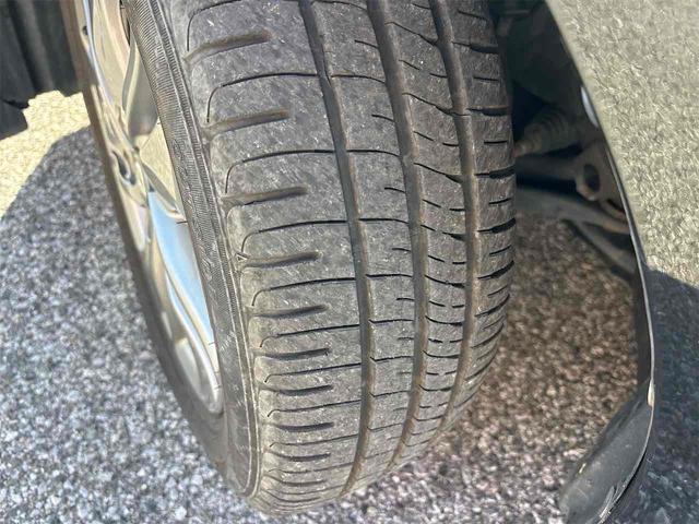 シエンタ Ｇ　ＥＴＣ　バックカメラ　ナビ　ＴＶ　レーンアシスト　衝突被害軽減システム　両側電動スライドドア　オートマチックハイビーム　スマートキー　アイドリングストップ　電動格納ミラー　シートヒーター　３列シート（22枚目）