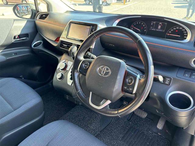 シエンタ Ｇ　ＥＴＣ　バックカメラ　ナビ　ＴＶ　レーンアシスト　衝突被害軽減システム　両側電動スライドドア　オートマチックハイビーム　スマートキー　アイドリングストップ　電動格納ミラー　シートヒーター　３列シート（36枚目）