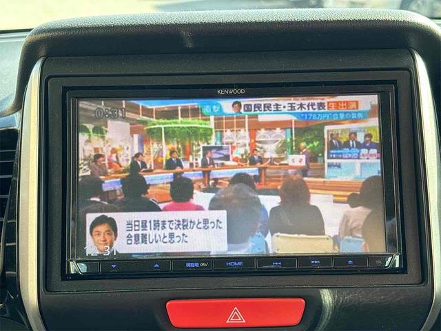 Ｎ－ＢＯＸカスタム Ｇ・Ｌパッケージ　ＥＴＣ　バックカメラ　両側スライド・片側電動　ナビ　ＴＶ　オートライト　スマートキー　アイドリングストップ　電動格納ミラー　ベンチシート　ＣＶＴ　ＥＳＣ　チップアップシート（8枚目）
