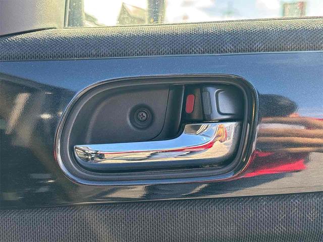 Ｎ－ＢＯＸカスタム Ｇ・Ｌパッケージ　ＥＴＣ　バックカメラ　両側スライド・片側電動　ナビ　ＴＶ　オートライト　スマートキー　アイドリングストップ　電動格納ミラー　ベンチシート　ＣＶＴ　ＥＳＣ　チップアップシート（28枚目）