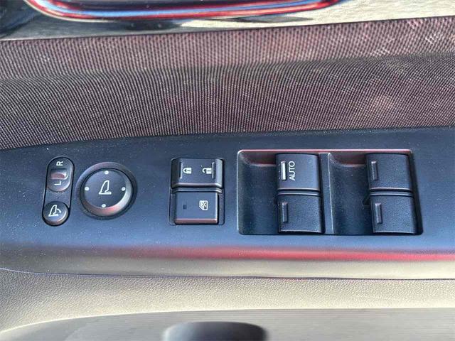 Ｎ－ＢＯＸカスタム Ｇ・Ｌパッケージ　ＥＴＣ　バックカメラ　両側スライド・片側電動　ナビ　ＴＶ　オートライト　スマートキー　アイドリングストップ　電動格納ミラー　ベンチシート　ＣＶＴ　ＥＳＣ　チップアップシート（34枚目）