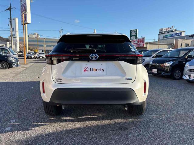 ヤリスクロス ハイブリッドＺ　全周囲カメラ　クリアランスソナー　オートクルーズコントロール　レーンアシスト　パワーシート　衝突被害軽減システム　ナビ　ＴＶ　オートマチックハイビーム　オートライト（14枚目）