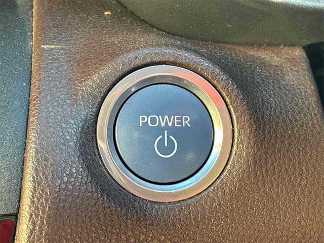 ヤリスクロス ハイブリッドＺ　全周囲カメラ　クリアランスソナー　オートクルーズコントロール　レーンアシスト　パワーシート　衝突被害軽減システム　ナビ　ＴＶ　オートマチックハイビーム　オートライト（42枚目）