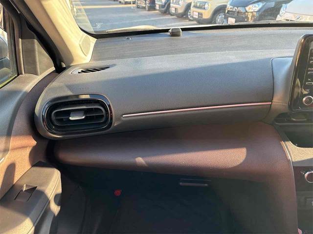 ヤリスクロス ハイブリッドＺ　全周囲カメラ　クリアランスソナー　オートクルーズコントロール　レーンアシスト　パワーシート　衝突被害軽減システム　ナビ　ＴＶ　オートマチックハイビーム　オートライト（44枚目）