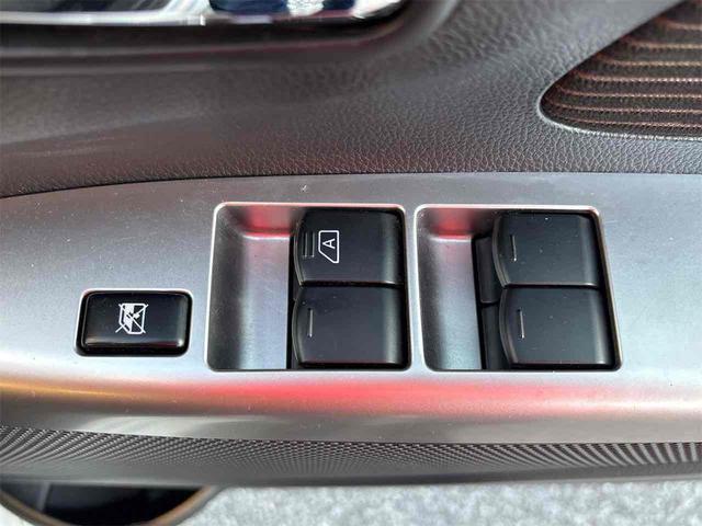 デイズ ハイウェイスターＸ　Ｖセレクション＋セーフティＩＩ　バックカメラ　衝突被害軽減システム　スマートキー　アイドリングストップ　電動格納ミラー　ＣＶＴ　ＡＢＳ　ＥＳＣ　ＣＤ　ミュージックプレイヤー接続可　アルミホイール　エアコン　パワーステアリング（13枚目）