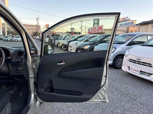 ムーヴ カスタム　Ｘ　ＳＡ　社外ナビ　ＴＶ　ＥＴＣ　衝突被害軽減システム　スマートキー　アイドリングストップ　電動格納ミラー　ベンチシート　ＣＶＴ　ＥＳＣ　ＣＤ　ＤＶＤ再生　ＵＳＢ　Ｂｌｕｅｔｏｏｔｈ（37枚目）