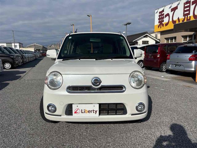 ミラココア ココアプラスＸ　スマートキー　アイドリングストップ　電動格納ミラー　ベンチシート　ＣＶＴ　ＡＢＳ　ＣＤ　ミュージックプレイヤー接続可　ルーフレール　エアコン　パワーウィンドウ（5枚目）