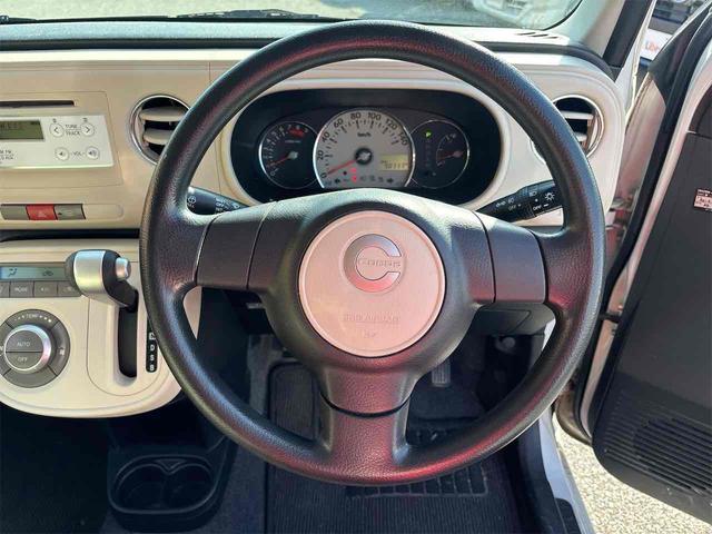 ミラココア ココアプラスＸ　スマートキー　アイドリングストップ　電動格納ミラー　ベンチシート　ＣＶＴ　ＡＢＳ　ＣＤ　ミュージックプレイヤー接続可　ルーフレール　エアコン　パワーウィンドウ（12枚目）