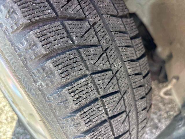 ミラココア ココアプラスＸ　スマートキー　アイドリングストップ　電動格納ミラー　ベンチシート　ＣＶＴ　ＡＢＳ　ＣＤ　ミュージックプレイヤー接続可　ルーフレール　エアコン　パワーウィンドウ（25枚目）