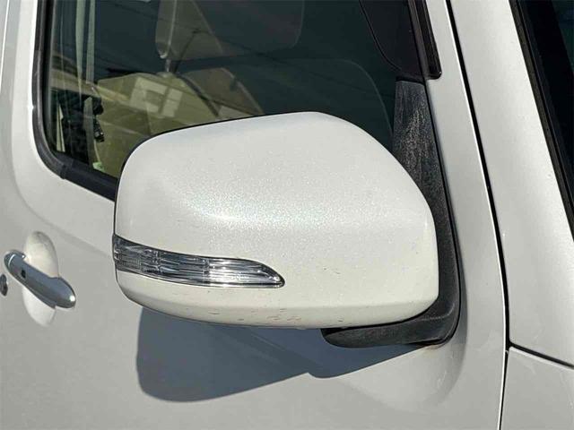 ミラココア ココアプラスＸ　スマートキー　アイドリングストップ　電動格納ミラー　ベンチシート　ＣＶＴ　ＡＢＳ　ＣＤ　ミュージックプレイヤー接続可　ルーフレール　エアコン　パワーウィンドウ（28枚目）