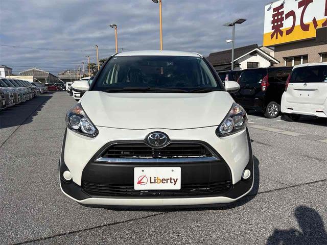 シエンタ Ｘ　ＥＴＣ　バックカメラ　ナビ　ＴＶ　両側スライド・片側電動　スマートキー　アイドリングストップ　電動格納ミラー　３列シート　ＣＶＴ　アルミホイール　衝突安全ボディ　ＡＢＳ　ＥＳＣ（15枚目）