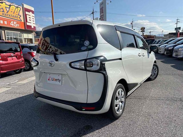 シエンタ Ｘ　ＥＴＣ　バックカメラ　ナビ　ＴＶ　両側スライド・片側電動　スマートキー　アイドリングストップ　電動格納ミラー　３列シート　ＣＶＴ　アルミホイール　衝突安全ボディ　ＡＢＳ　ＥＳＣ（18枚目）