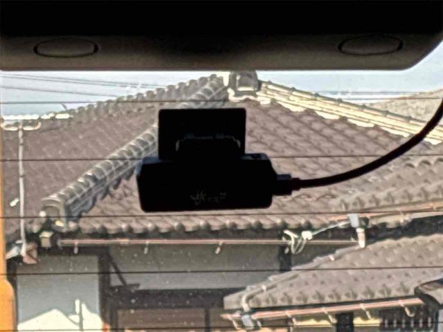 シエンタ Ｘ　ＥＴＣ　バックカメラ　ナビ　ＴＶ　両側スライド・片側電動　スマートキー　アイドリングストップ　電動格納ミラー　３列シート　ＣＶＴ　アルミホイール　衝突安全ボディ　ＡＢＳ　ＥＳＣ（36枚目）