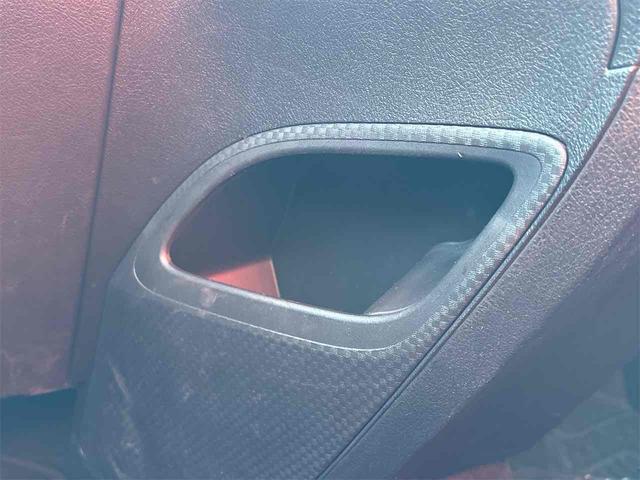 シエンタ Ｘ　ＥＴＣ　バックカメラ　ナビ　ＴＶ　両側スライド・片側電動　スマートキー　アイドリングストップ　電動格納ミラー　３列シート　ＣＶＴ　アルミホイール　衝突安全ボディ　ＡＢＳ　ＥＳＣ（40枚目）