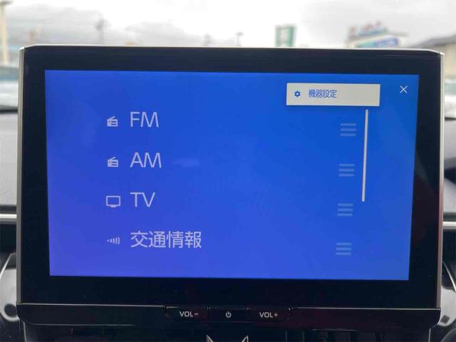 カローラクロス ハイブリッド　Ｚ　純正ナビ　全周囲カメラ　クリアランスソナー　オートクルーズコントロール　レーンアシスト　パワーシート　パークアシスト　衝突被害軽減システム　電子パーキング　オートマチックハイビーム　ＬＥＤヘッドランプ（7枚目）