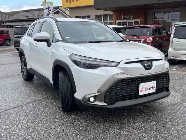 カローラクロス ハイブリッド　Ｚ　純正ナビ　全周囲カメラ　クリアランスソナー　オートクルーズコントロール　レーンアシスト　パワーシート　パークアシスト　衝突被害軽減システム　電子パーキング　オートマチックハイビーム　ＬＥＤヘッドランプ（10枚目）