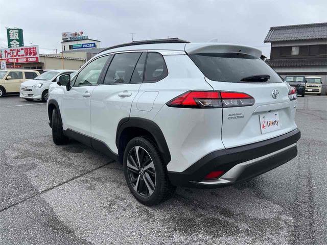 カローラクロス ハイブリッド　Ｚ　純正ナビ　全周囲カメラ　クリアランスソナー　オートクルーズコントロール　レーンアシスト　パワーシート　パークアシスト　衝突被害軽減システム　電子パーキング　オートマチックハイビーム　ＬＥＤヘッドランプ（15枚目）