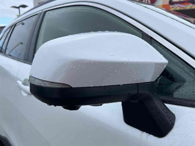 カローラクロス ハイブリッド　Ｚ　純正ナビ　全周囲カメラ　クリアランスソナー　オートクルーズコントロール　レーンアシスト　パワーシート　パークアシスト　衝突被害軽減システム　電子パーキング　オートマチックハイビーム　ＬＥＤヘッドランプ（23枚目）