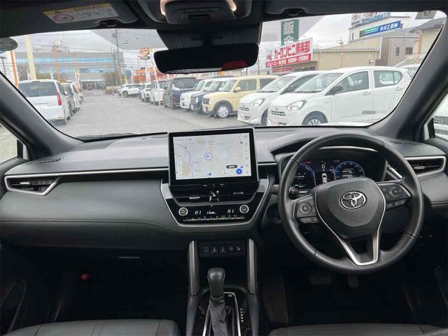 カローラクロス ハイブリッド　Ｚ　純正ナビ　全周囲カメラ　クリアランスソナー　オートクルーズコントロール　レーンアシスト　パワーシート　パークアシスト　衝突被害軽減システム　電子パーキング　オートマチックハイビーム　ＬＥＤヘッドランプ（33枚目）