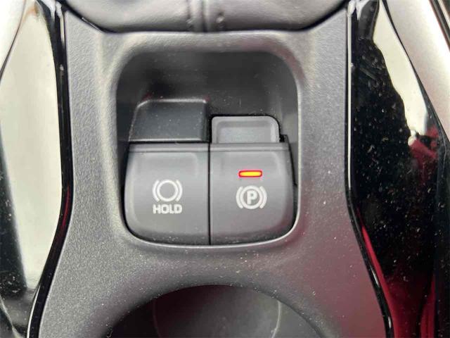 カローラクロス ハイブリッド　Ｚ　純正ナビ　全周囲カメラ　クリアランスソナー　オートクルーズコントロール　レーンアシスト　パワーシート　パークアシスト　衝突被害軽減システム　電子パーキング　オートマチックハイビーム　ＬＥＤヘッドランプ（40枚目）