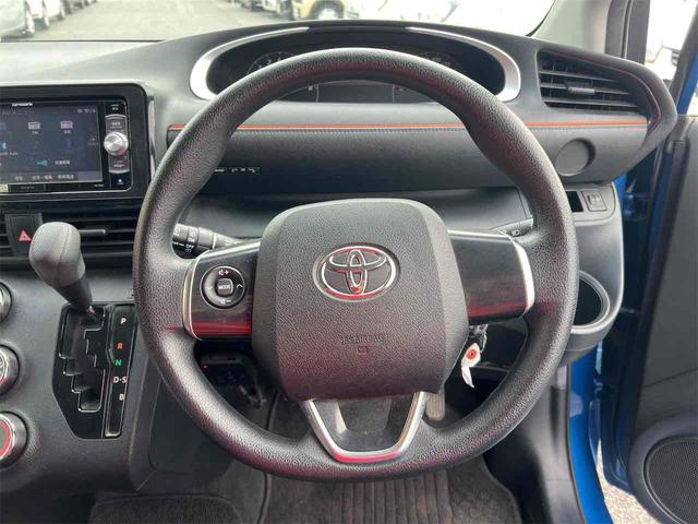 シエンタ Ｘ　ナビ　Ｂｌｕｅｔｏｏｔｈ対応　ＥＴＣ　バックカメラ　両側スライド・片側電動　キーレスエントリー　アイドリングストップ　電動格納ミラー　３列シート　ＣＶＴ　ＣＤ　ＵＳＢ　ミュージックプレイヤー接続可（35枚目）