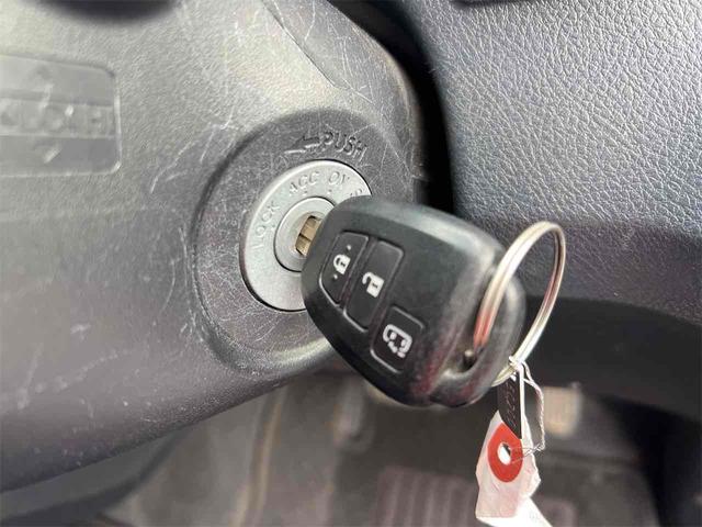 シエンタ Ｘ　ナビ　Ｂｌｕｅｔｏｏｔｈ対応　ＥＴＣ　バックカメラ　両側スライド・片側電動　キーレスエントリー　アイドリングストップ　電動格納ミラー　３列シート　ＣＶＴ　ＣＤ　ＵＳＢ　ミュージックプレイヤー接続可（37枚目）