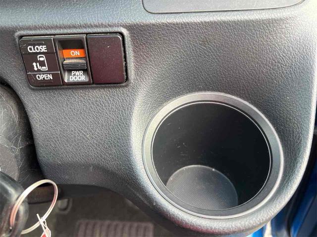 シエンタ Ｘ　ナビ　Ｂｌｕｅｔｏｏｔｈ対応　ＥＴＣ　バックカメラ　両側スライド・片側電動　キーレスエントリー　アイドリングストップ　電動格納ミラー　３列シート　ＣＶＴ　ＣＤ　ＵＳＢ　ミュージックプレイヤー接続可（40枚目）