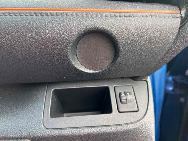 シエンタ Ｘ　ナビ　Ｂｌｕｅｔｏｏｔｈ対応　ＥＴＣ　バックカメラ　両側スライド・片側電動　キーレスエントリー　アイドリングストップ　電動格納ミラー　３列シート　ＣＶＴ　ＣＤ　ＵＳＢ　ミュージックプレイヤー接続可（41枚目）