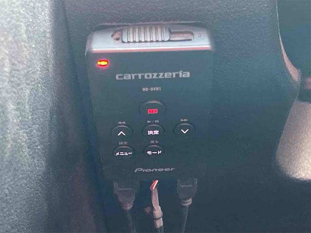 シエンタ Ｘ　ナビ　Ｂｌｕｅｔｏｏｔｈ対応　ＥＴＣ　バックカメラ　両側スライド・片側電動　キーレスエントリー　アイドリングストップ　電動格納ミラー　３列シート　ＣＶＴ　ＣＤ　ＵＳＢ　ミュージックプレイヤー接続可（43枚目）