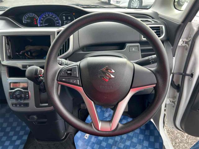 ソリオ ハイブリッドＭＸ　ＥＴＣ　両側スライド・片側電動　アルミホイール　オートライト　スマートキー　アイドリングストップ　電動格納ミラー　シートヒーター　ＣＶＴ　盗難防止システム　衝突安全ボディ　ＡＢＳ　ＥＳＣ　エアコン（6枚目）