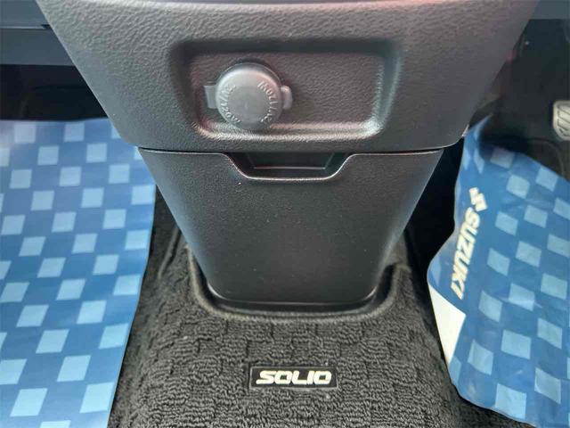 ソリオ ハイブリッドＭＸ　ＥＴＣ　両側スライド・片側電動　アルミホイール　オートライト　スマートキー　アイドリングストップ　電動格納ミラー　シートヒーター　ＣＶＴ　盗難防止システム　衝突安全ボディ　ＡＢＳ　ＥＳＣ　エアコン（10枚目）