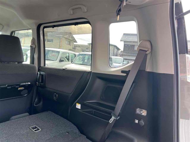 ソリオ ハイブリッドＭＸ　ＥＴＣ　両側スライド・片側電動　アルミホイール　オートライト　スマートキー　アイドリングストップ　電動格納ミラー　シートヒーター　ＣＶＴ　盗難防止システム　衝突安全ボディ　ＡＢＳ　ＥＳＣ　エアコン（31枚目）