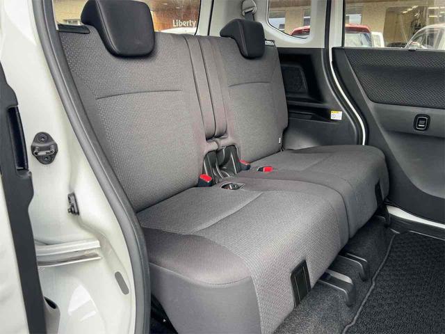 ソリオ ハイブリッドＭＸ　ＥＴＣ　両側スライド・片側電動　アルミホイール　オートライト　スマートキー　アイドリングストップ　電動格納ミラー　シートヒーター　ＣＶＴ　盗難防止システム　衝突安全ボディ　ＡＢＳ　ＥＳＣ　エアコン（35枚目）