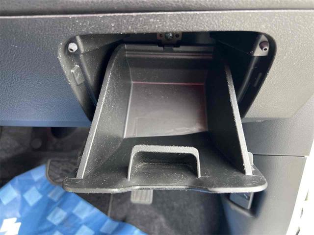 ソリオ ハイブリッドＭＸ　ＥＴＣ　両側スライド・片側電動　アルミホイール　オートライト　スマートキー　アイドリングストップ　電動格納ミラー　シートヒーター　ＣＶＴ　盗難防止システム　衝突安全ボディ　ＡＢＳ　ＥＳＣ　エアコン（41枚目）