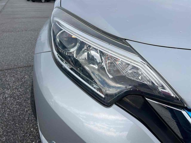 ノート ｅ－パワー　Ｘ　純正ナビ　Ｂｌｕｅｔｏｏｔｈ対応　ＥＴＣ　全周囲カメラ　ＴＶ　クリアランスソナー　レーンアシスト　衝突被害軽減システム　スマートキー　電動格納ミラー　ＣＶＴ　盗難防止システム　衝突安全ボディ（18枚目）