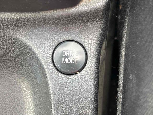 ノート ｅ－パワー　Ｘ　純正ナビ　Ｂｌｕｅｔｏｏｔｈ対応　ＥＴＣ　全周囲カメラ　ＴＶ　クリアランスソナー　レーンアシスト　衝突被害軽減システム　スマートキー　電動格納ミラー　ＣＶＴ　盗難防止システム　衝突安全ボディ（45枚目）