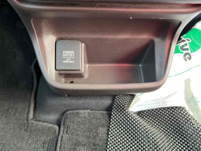 フリード Ｇ・ホンダセンシング　バックカメラ　クリアランスソナー　オートクルーズコントロール　レーンアシスト　衝突被害軽減システム　両側電動スライドドア　オートライト　スマートキー　アイドリングストップ　電動格納ミラー　３列シート（33枚目）