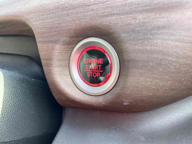 フリード Ｇ・ホンダセンシング　バックカメラ　クリアランスソナー　オートクルーズコントロール　レーンアシスト　衝突被害軽減システム　両側電動スライドドア　オートライト　スマートキー　アイドリングストップ　電動格納ミラー　３列シート（34枚目）