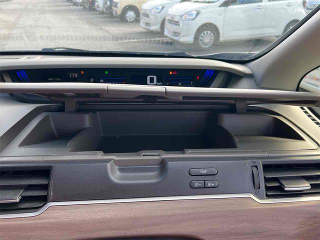 フリード Ｇ・ホンダセンシング　バックカメラ　クリアランスソナー　オートクルーズコントロール　レーンアシスト　衝突被害軽減システム　両側電動スライドドア　オートライト　スマートキー　アイドリングストップ　電動格納ミラー　３列シート（41枚目）