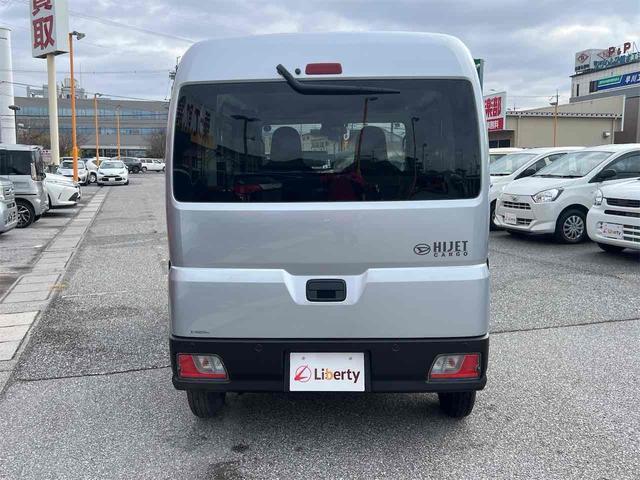 ハイゼットカーゴ ＤＸ　ＣＶＴ　衝突被害軽減システム　クリアランスソナー　両側スライドドア　アイドリングストップ　ＥＳＣ　エアコン　パワーステアリング　パワーウィンドウ　運転席エアバッグ（9枚目）