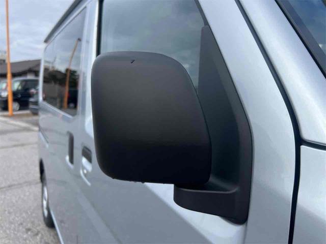 ハイゼットカーゴ ＤＸ　ＣＶＴ　衝突被害軽減システム　クリアランスソナー　両側スライドドア　アイドリングストップ　ＥＳＣ　エアコン　パワーステアリング　パワーウィンドウ　運転席エアバッグ（16枚目）