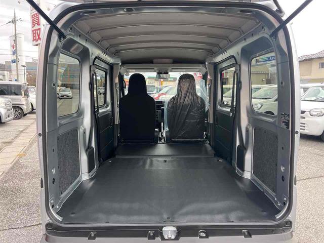 ハイゼットカーゴ ＤＸ　ＣＶＴ　衝突被害軽減システム　クリアランスソナー　両側スライドドア　アイドリングストップ　ＥＳＣ　エアコン　パワーステアリング　パワーウィンドウ　運転席エアバッグ（19枚目）