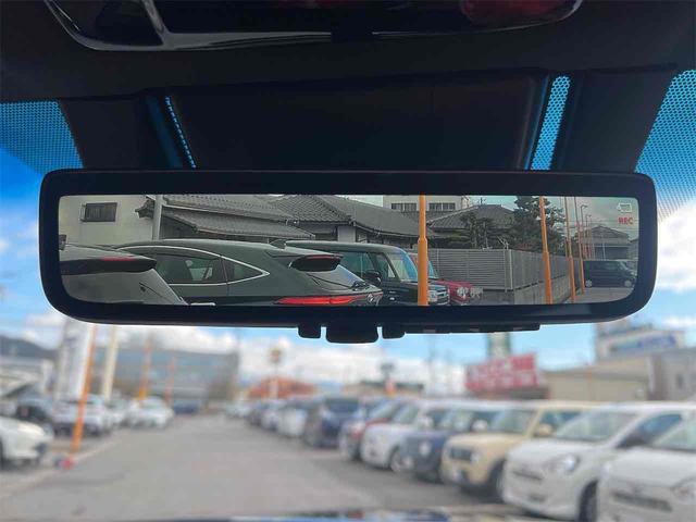 ハリアー Ｚ　レザーパッケージ　ディスプレイオーディオ　コネクテッドナビ　全周囲カメラ　クリアランスソナー　オートクルーズコントロール　パワーシート　衝突被害軽減システム　オートマチックハイビーム　ＬＥＤヘッドランプ　電動リアゲート（7枚目）