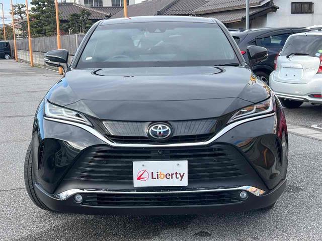 ハリアー Ｚ　レザーパッケージ　ディスプレイオーディオ　コネクテッドナビ　全周囲カメラ　クリアランスソナー　オートクルーズコントロール　パワーシート　衝突被害軽減システム　オートマチックハイビーム　ＬＥＤヘッドランプ　電動リアゲート（9枚目）